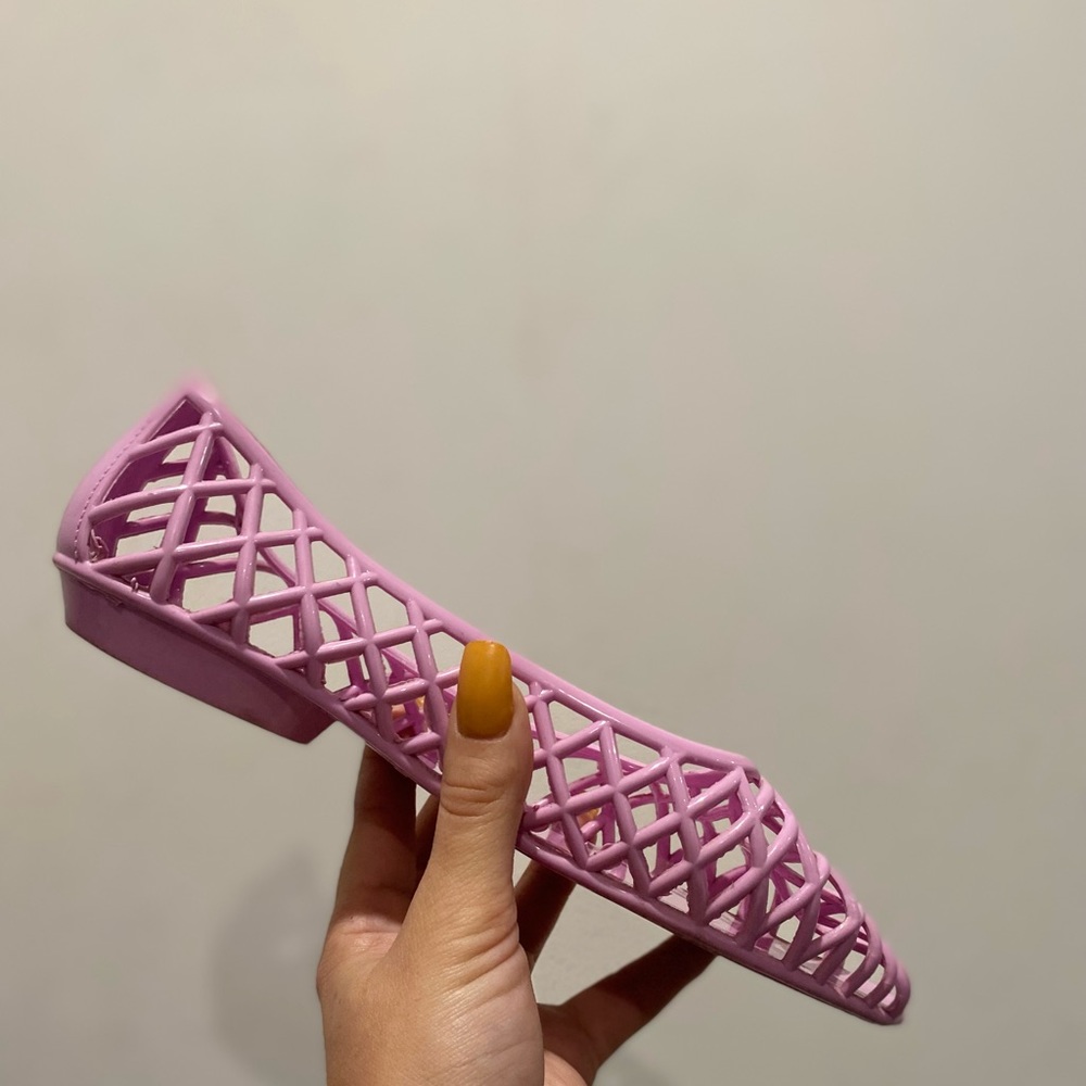 AMERICAN APPAREL pastel lavender plastic flats. Size 7.